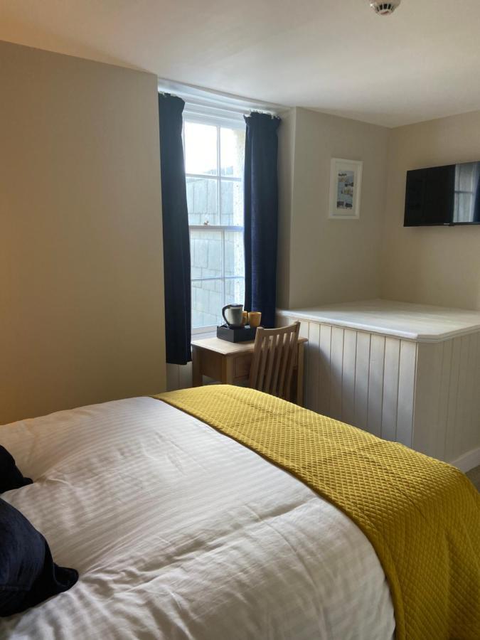 The George Inn Plymouth Bagian luar foto