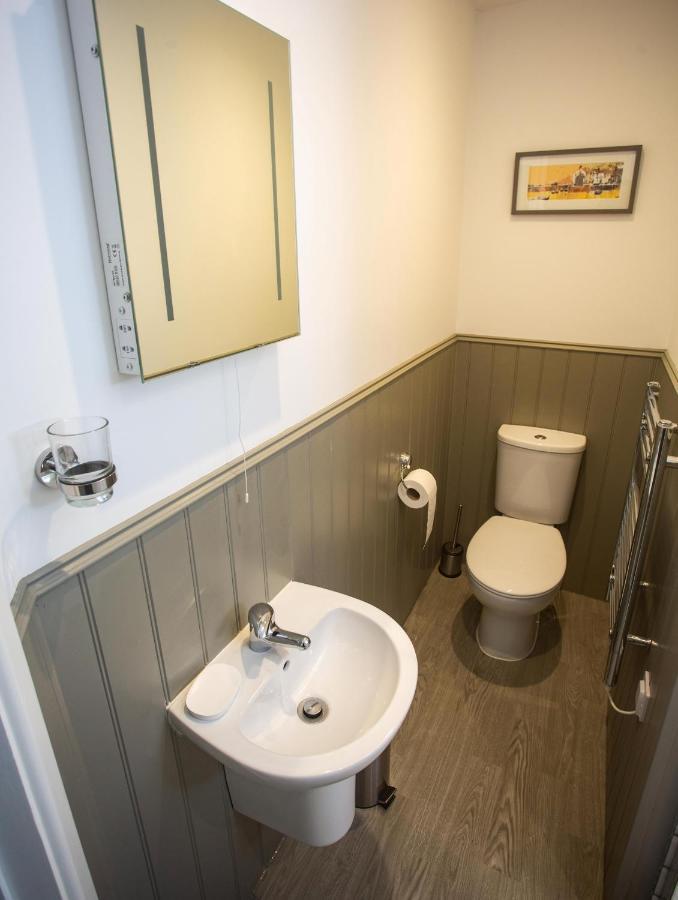 The George Inn Plymouth Bagian luar foto