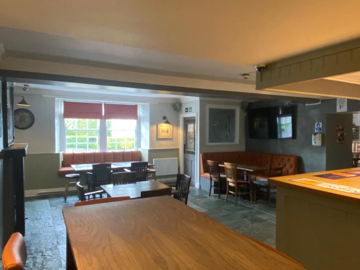 The George Inn Plymouth Bagian luar foto